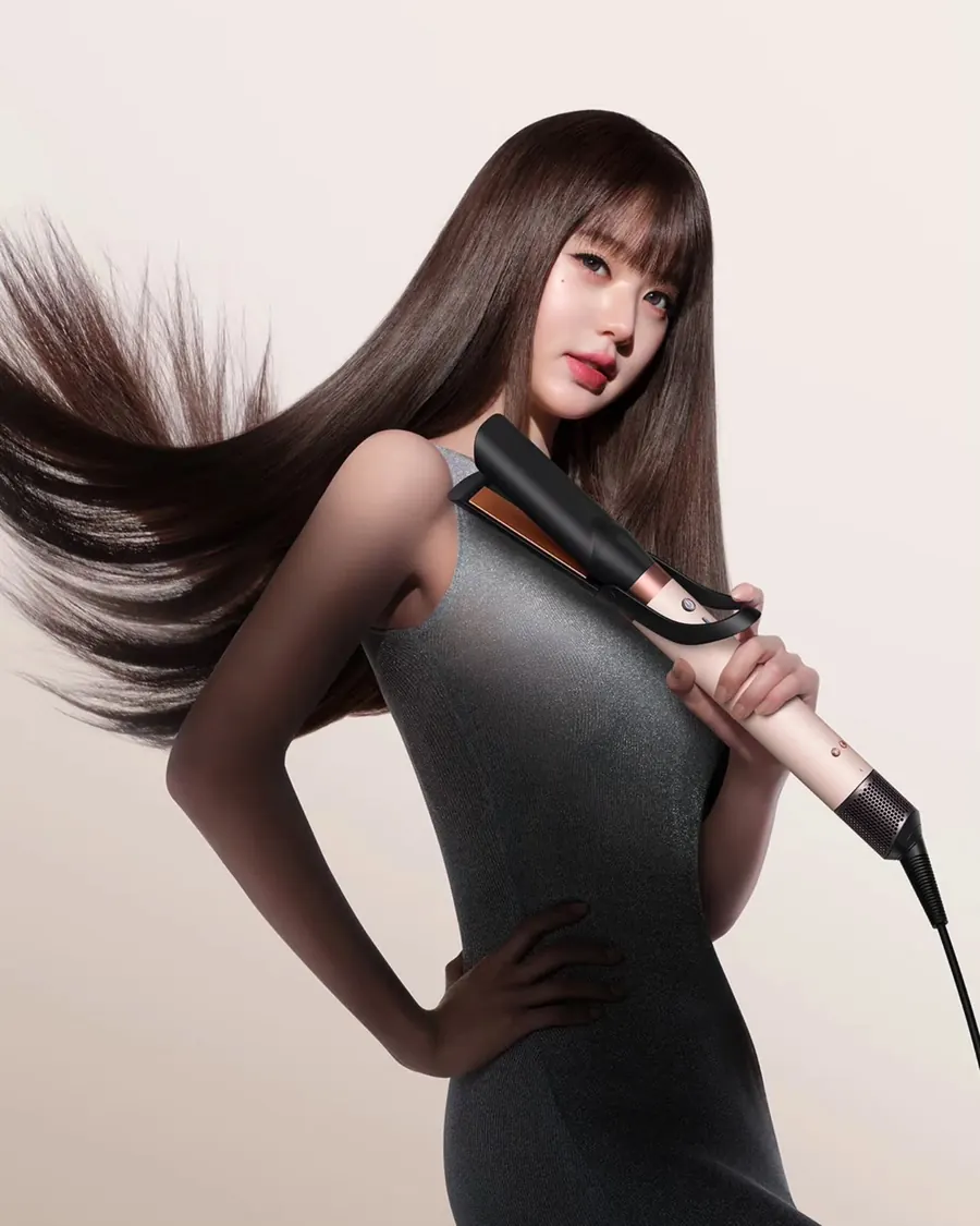 Wonyoung in a Dyson shoot, makeup by Kitts